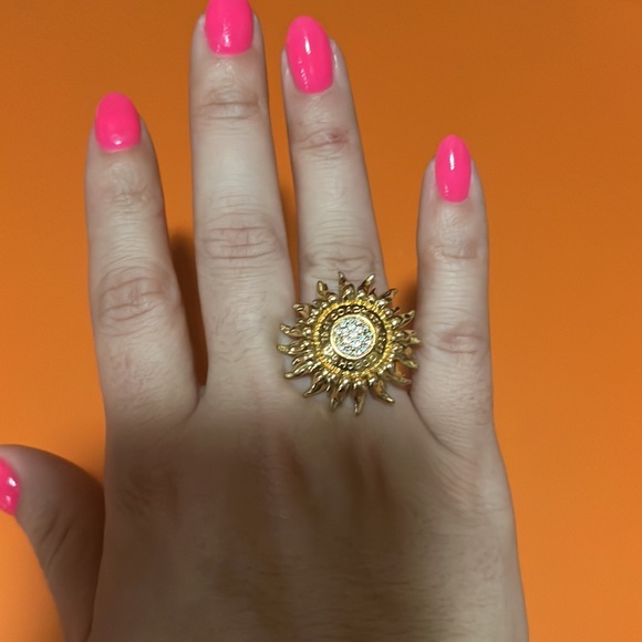 Beautiful coach ring size 6.5 - Picture 3 of 4